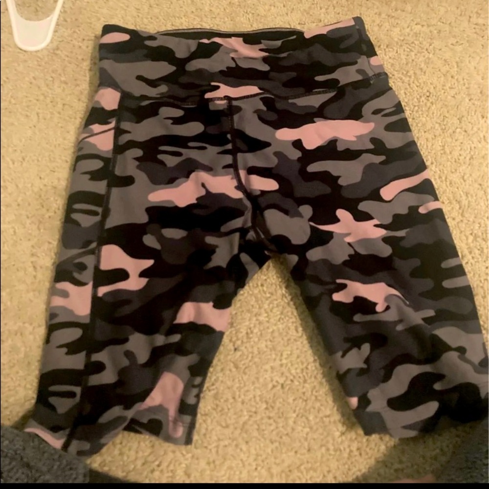 Calvin Klein biker shorts Camo